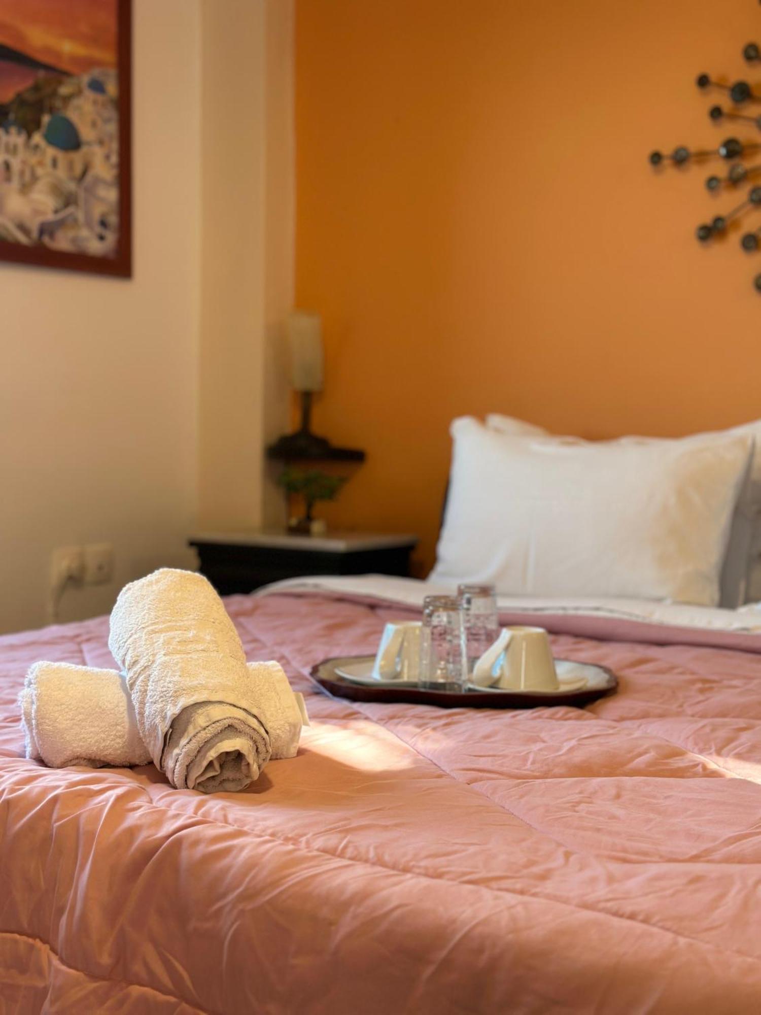 Pansion Zaharoula Hotel Fíra Kültér fotó
