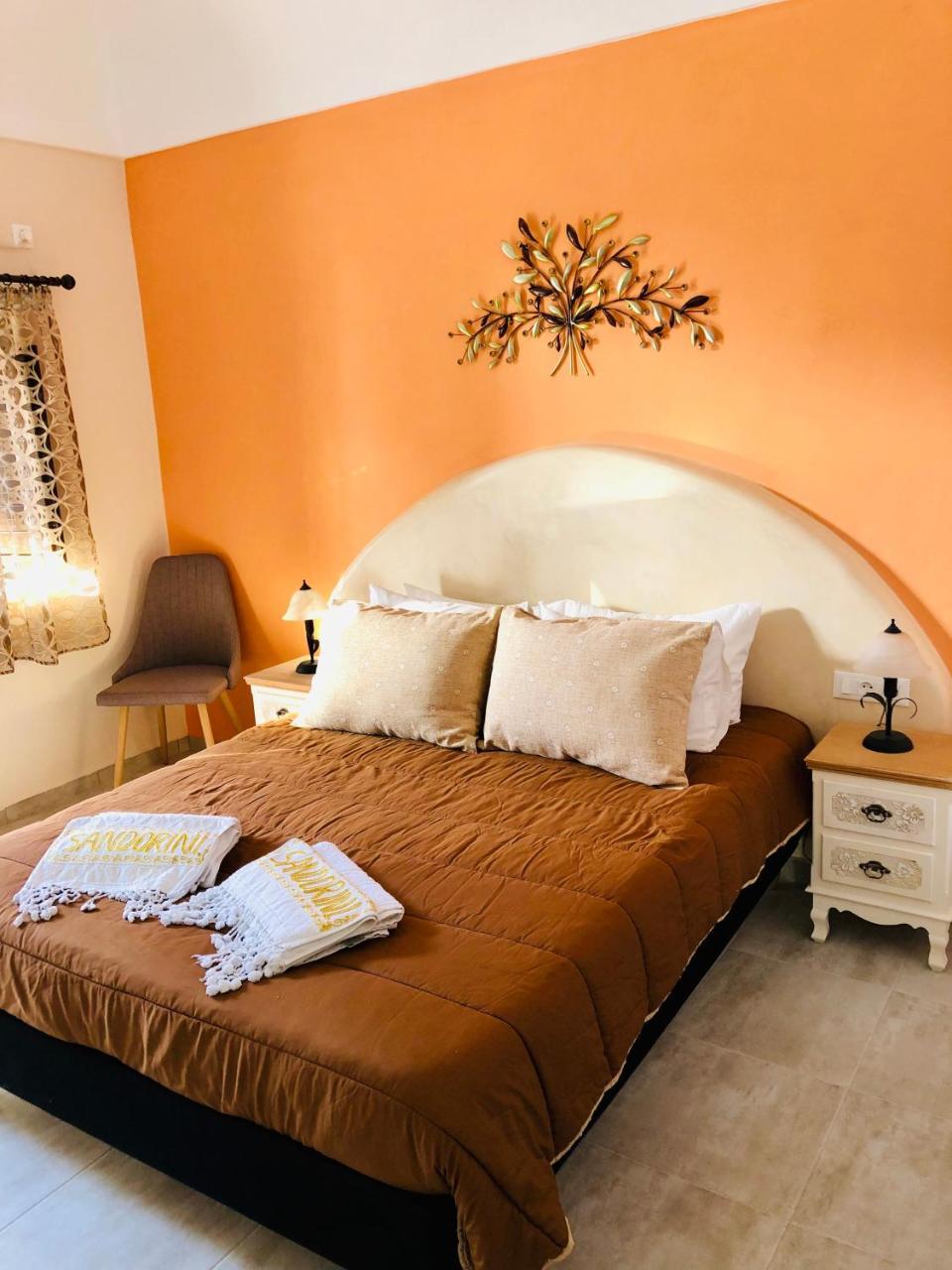 Pansion Zaharoula Hotel Fíra Kültér fotó